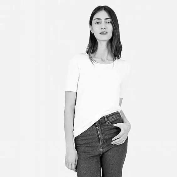 纯棉和涤棉的布料有什么区别,棉涤t恤和纯棉有什么区别