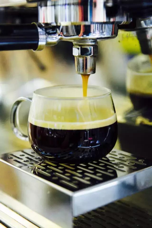 （荼啡茶）一家有吃有喝有情调的网红茶铺