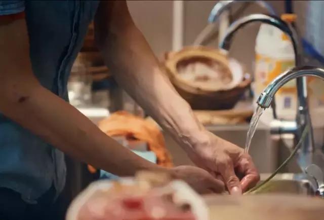 梅艳芳发型师,梅艳芳御用发型师