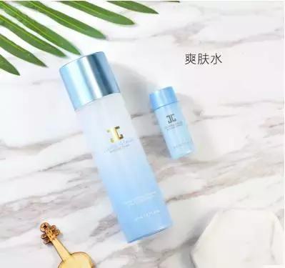 关雎尔月薪3000元，竟然也买得起贵妇水乳？