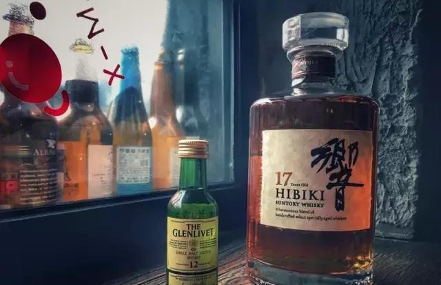 一对夫妻一墙之隔开两家咖啡店,上演的不是相爱相杀,而是了解