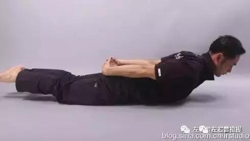 普拉提如何改善头前倾,普拉提骨盆前倾的正确训练方法