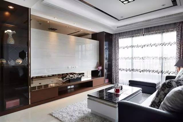 怎样用板材做电视背景墙,电视背景墙玻璃设计