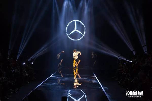 中国国际时装周新中式仙气飘飘,中国国际时装周海丝国潮