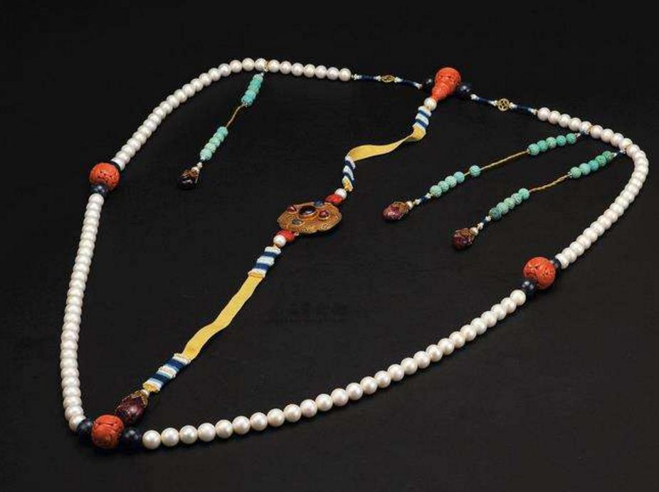 佛珠朝珠图片,佛珠跟朝珠的区别