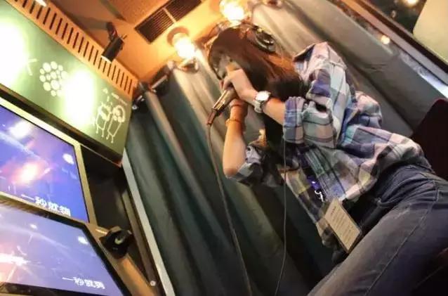 迷你ktv赚钱吗,迷你ktv加盟店需要多少钱