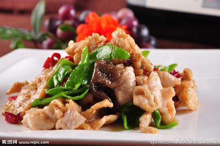 喝醋打嗝有什么小妙招,打嗝时喝醋立竿见影