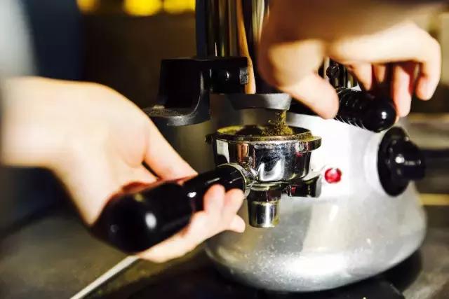 （荼啡茶）一家有吃有喝有情调的网红茶铺