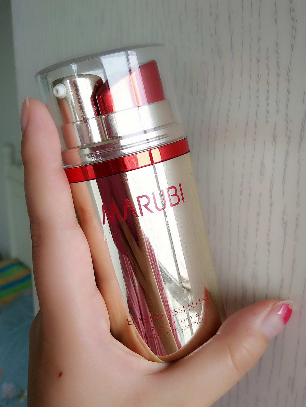 分享一下你自用的护肤品吧,有哪些好用无限回购的护肤品