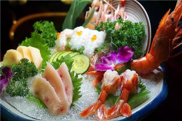 所有的美好都藏在不经意间，日式顶级活造刺身料理等你来寻味！