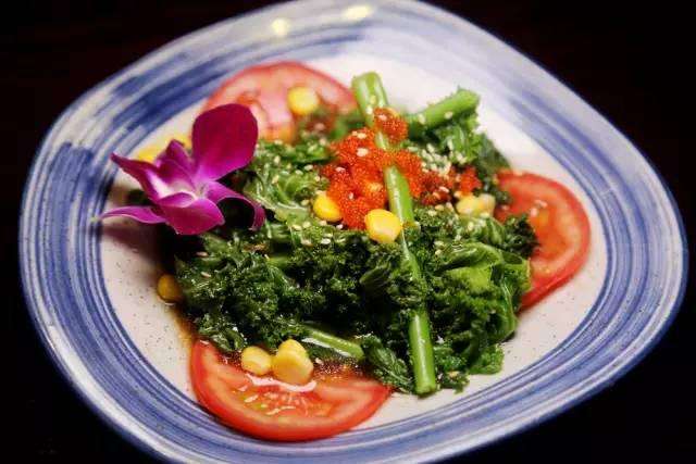 所有的美好都藏在不经意间，日式顶级活造刺身料理等你来寻味！