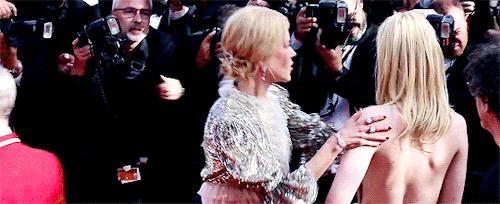 夏季优雅蝴蝶结,在秋冬有一个百搭超方便的蝴蝶结