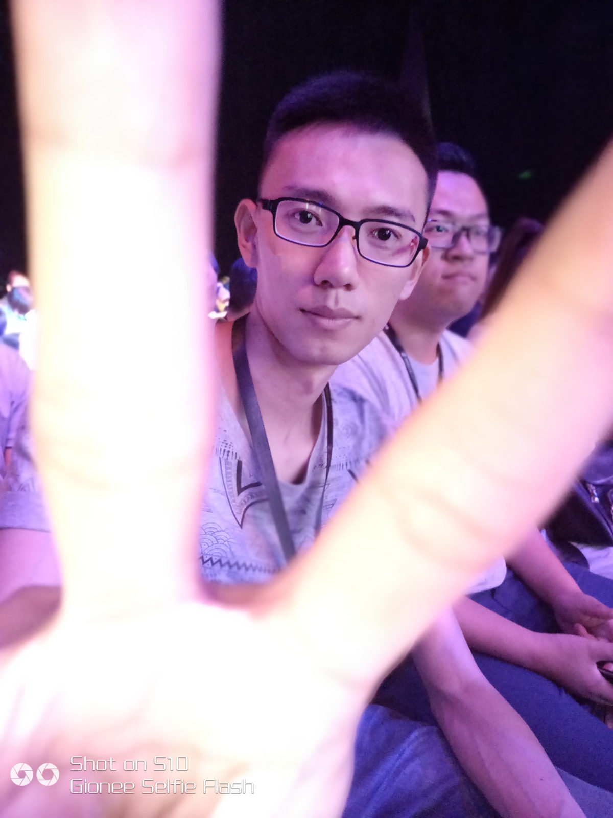 金立全面屏四摄手机,金立的四摄手机s10