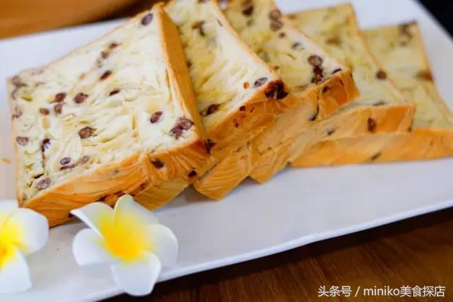 西南第一家吐司专门店，一出炉10分钟抢光！