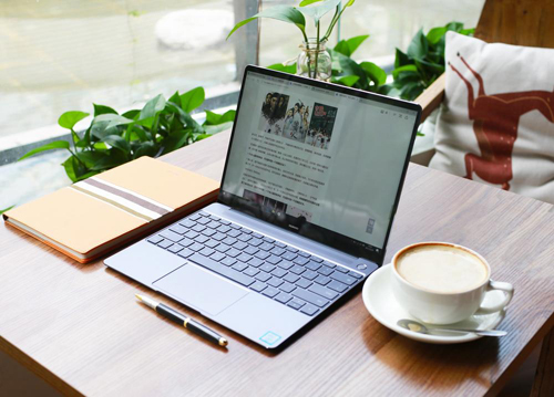 华为新款笔记本和苹果笔记本对比,华为即将出的新笔记本二合一