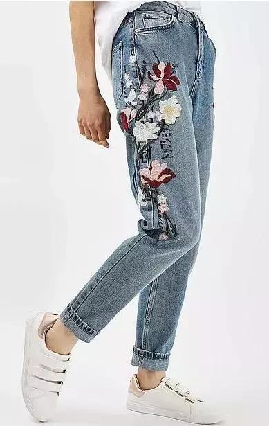 衣服破了个小洞怎么补无痕迹,衣服破了一个特别小的洞