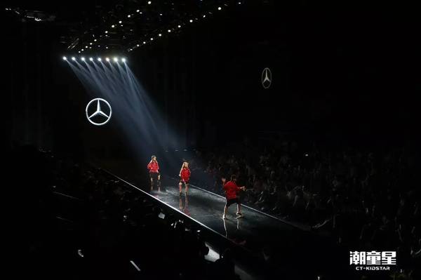 中国国际时装周新中式仙气飘飘,中国国际时装周海丝国潮