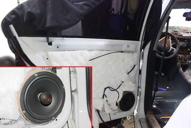 昆仑凯翼音响效果,凯翼炫界后门加装音响