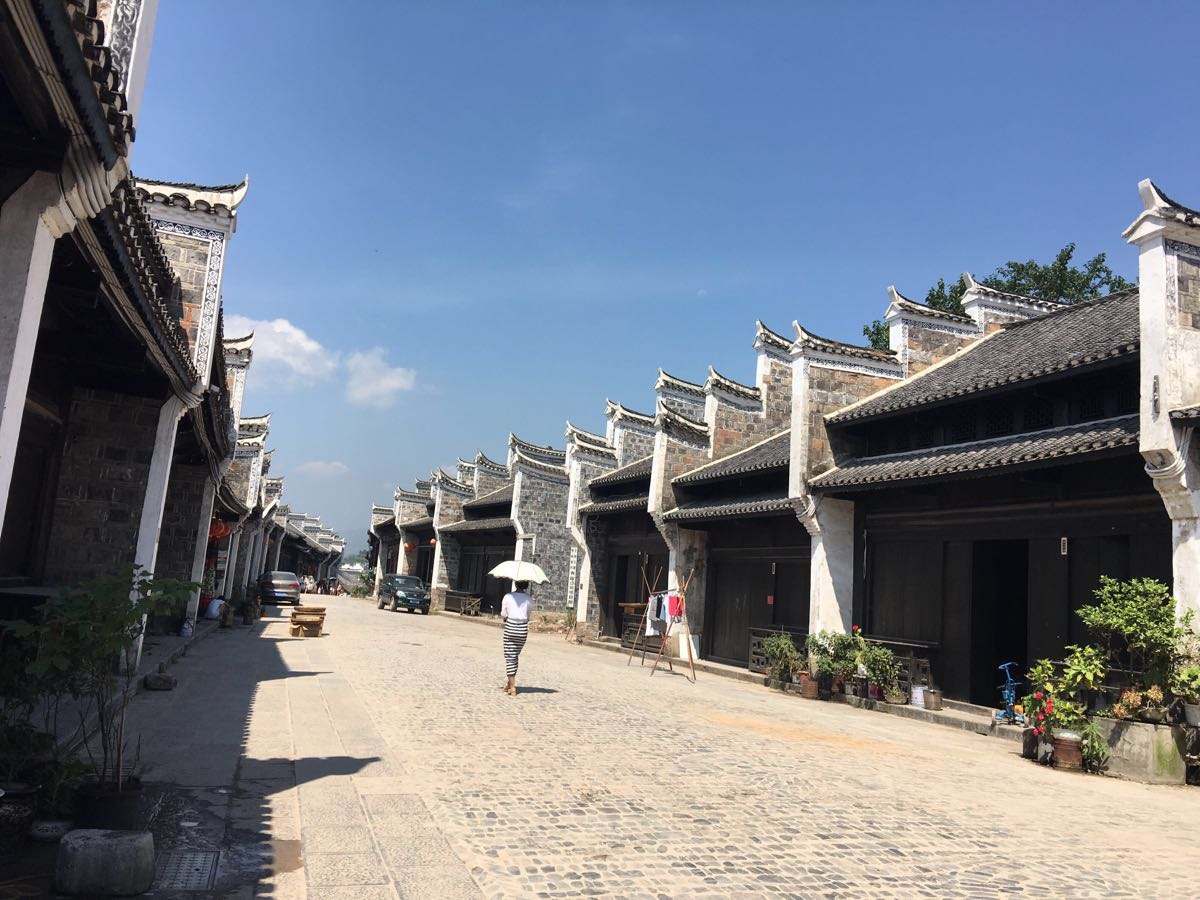 贵州安顺旅游景点排行榜前十,贵州安顺景点必去十大景点