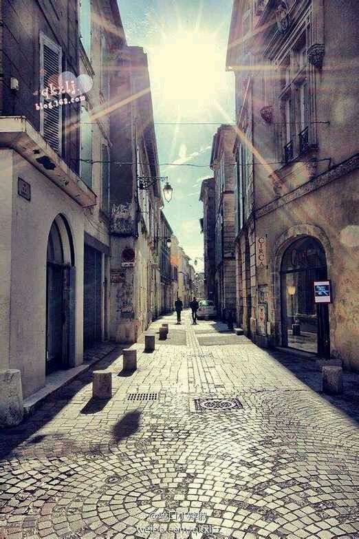 英文小诗100首系列一我有故事你有酒吗？