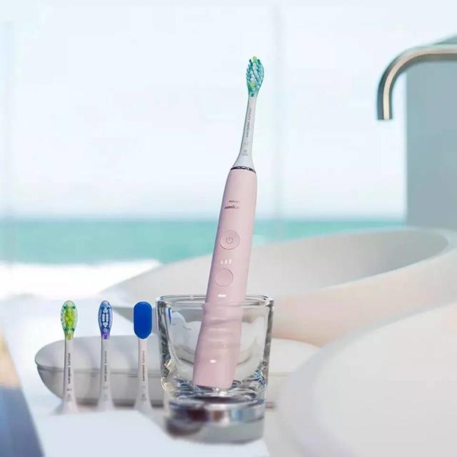 除了好看还不够，这个部位的亮白千万别忽略