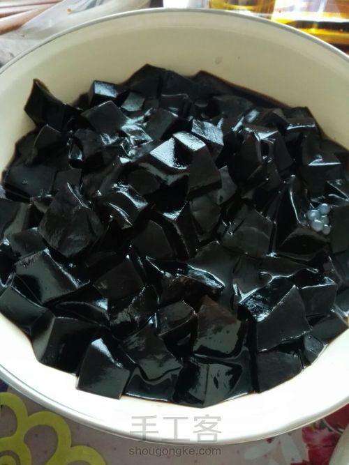 夏天烧仙草做法,自制烧仙草的家常做法最简单