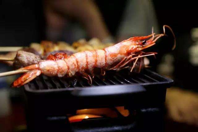 所有的美好都藏在不经意间，日式顶级活造刺身料理等你来寻味！