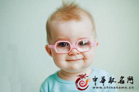 莉莉小名好还是小莉小名好听,女孩小名好听不重名又成熟的小名