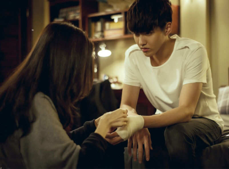 青春泣血，那些年让人感动到心疼的男主角