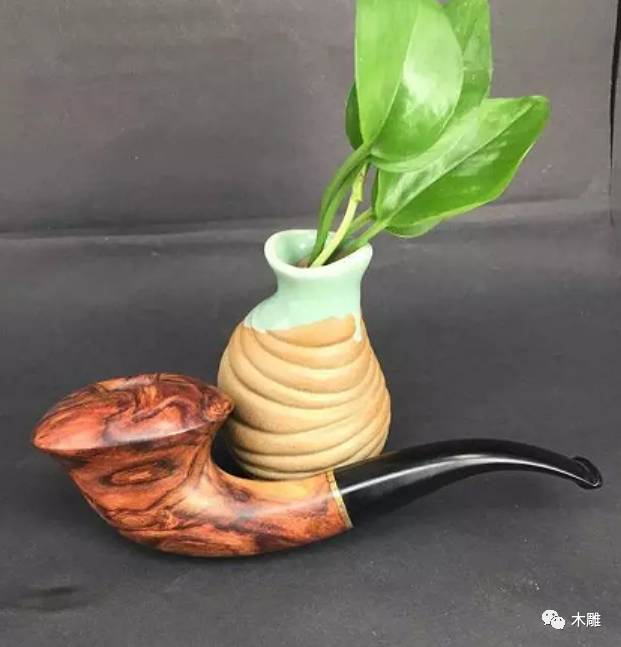 海南黄花梨有味道吗,海南黄花梨用火烤是什么味