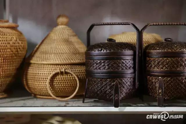 想去竹芭市买个竹子编的电壶壳，但不知道在哪买瓶胆