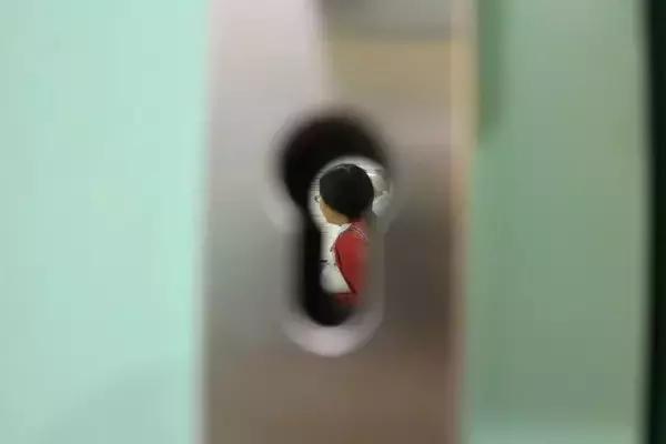 法国生孩子的条件,生活在法国是什么感受