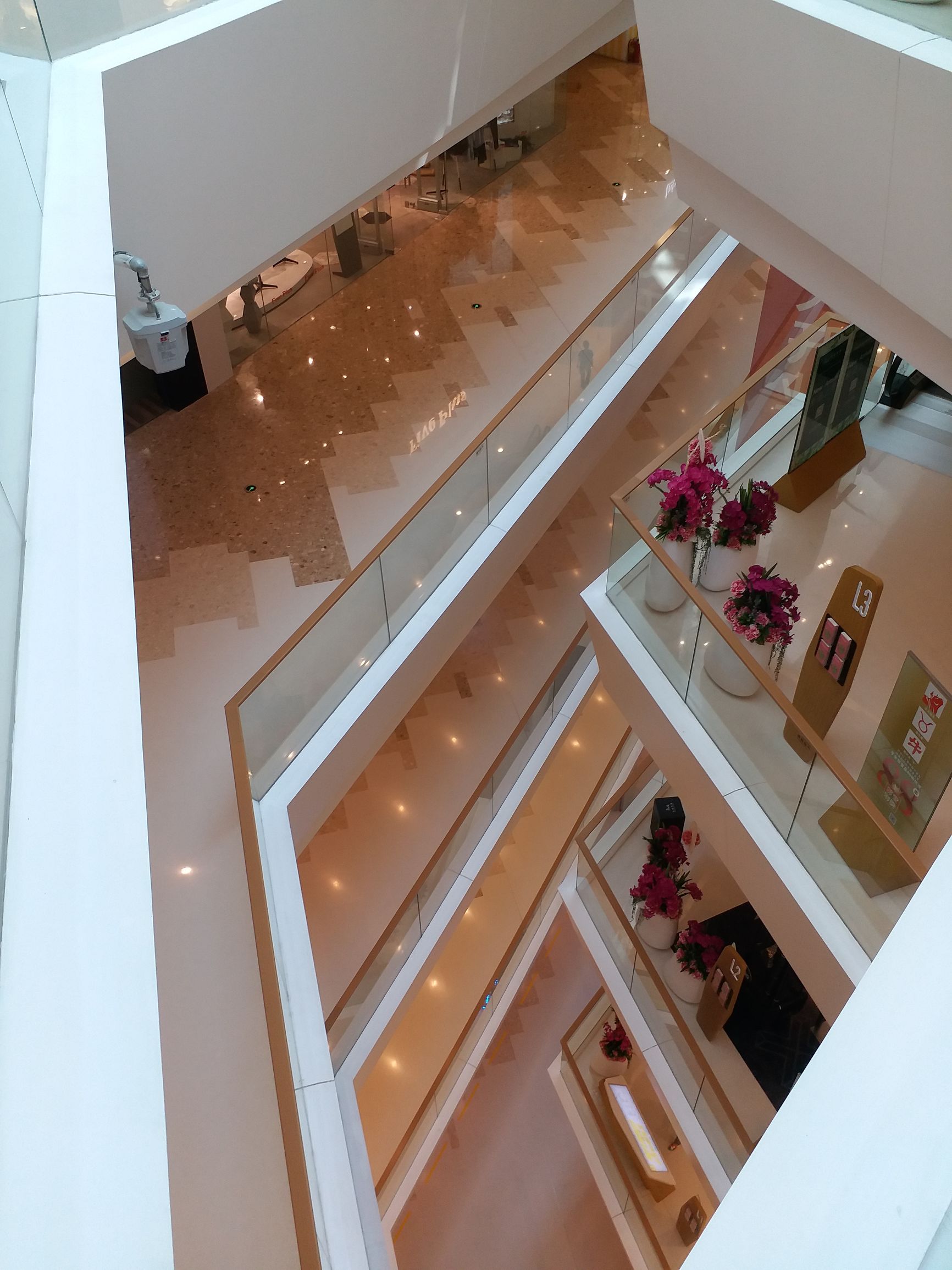 太原茂业购物推荐,繁华胜地