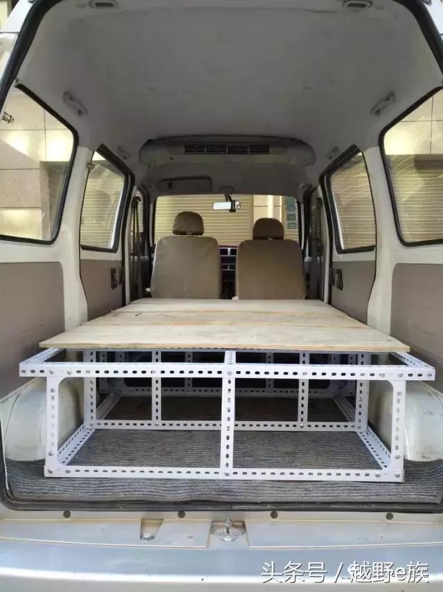 沈阳微面改床车,微面小床车组装全过程