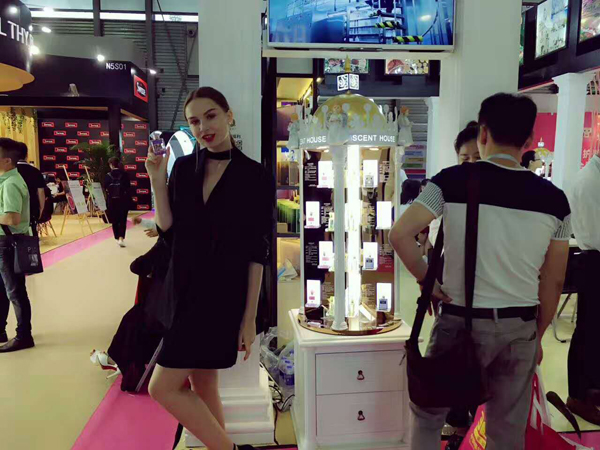 汇香坊化妆品店加盟,香水吧加盟店经验分享