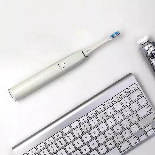 除了好看还不够，这个部位的亮白千万别忽略