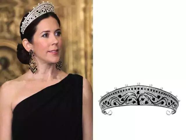丹麦王妃为什么戴玛瑙珠宝,丹麦王妃常佩戴珠宝品牌