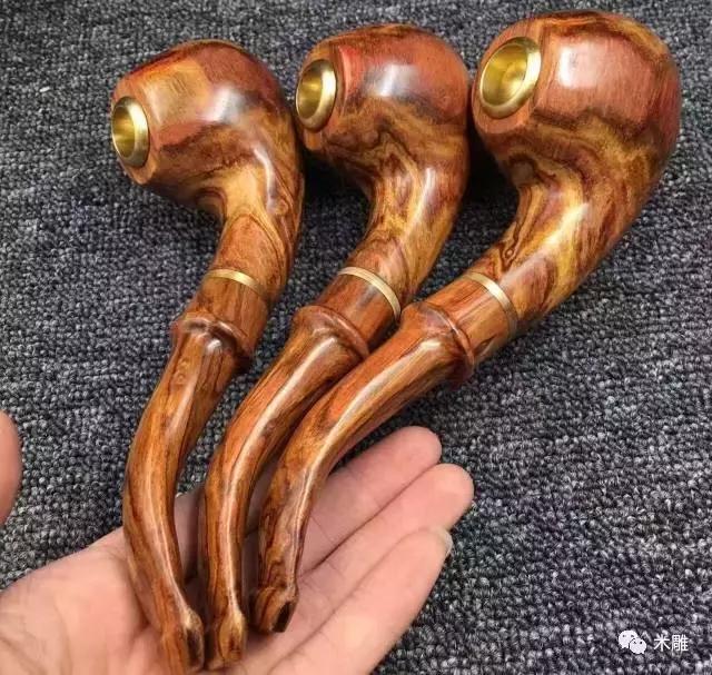 海南黄花梨有味道吗,海南黄花梨用火烤是什么味