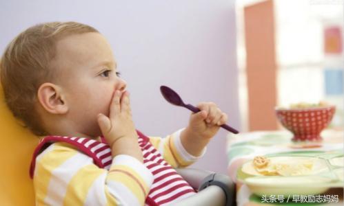 宝宝不好好吃饭聪明家长3招搞定,怎样培养孩子吃饭的好习惯