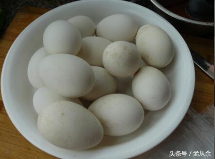 鹅蛋煮不熟臭,鹅蛋煮着吃好不好吃