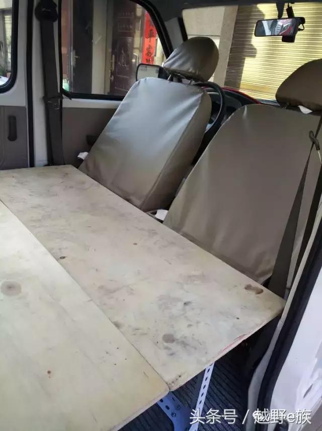 沈阳微面改床车,微面小床车组装全过程