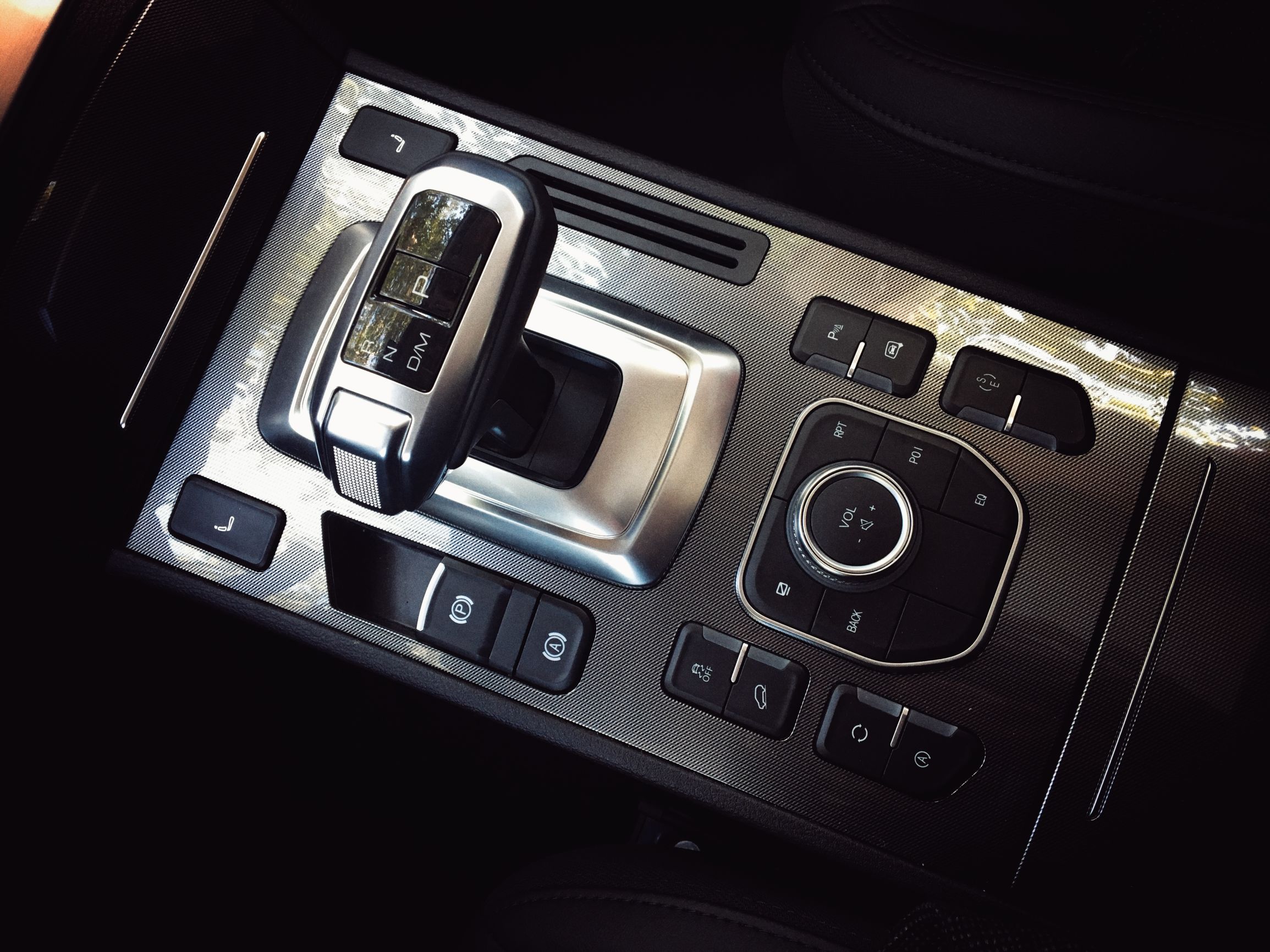 哈弗h6coupe跟哈弗h6有什么区别,哈弗h6coupe实际体验