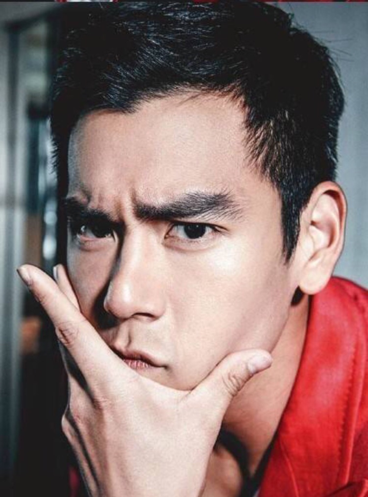 男生怎样快速去除黑眼圈,男生如何有效去除黑眼圈