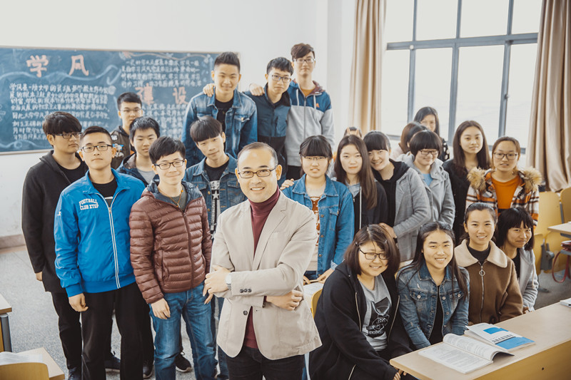 中国电子商务专业最好的学校,主攻电子商务专业的学校