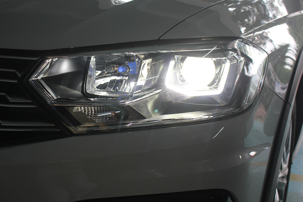 一汽大众蔚领车内灯光操作视频,大众蔚领汽车灯光视频