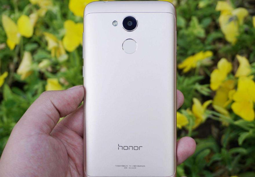 京东好评率100%好吗,华为799元手机京东