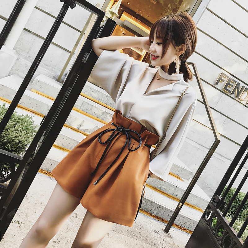 雪纺衫穿搭技巧休闲款,宽松雪纺衫怎么搭配好看