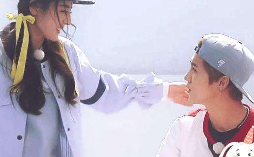 鹿晗乔欣迪丽热巴,鹿晗对邓超的态度