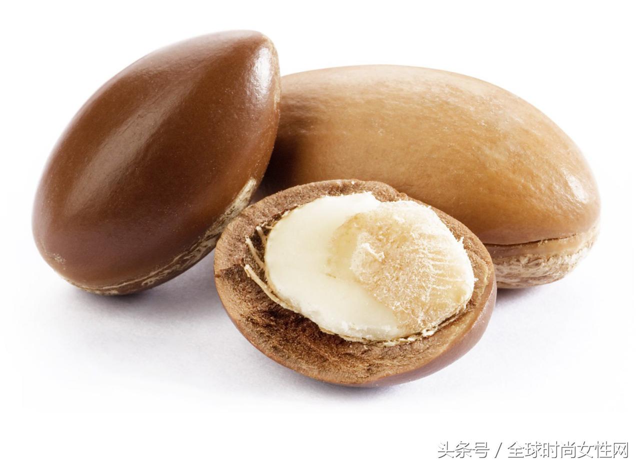 撕拉面膜脸部毛孔深层清洁测评,撕拉去黑头收缩毛孔祛痘印面膜