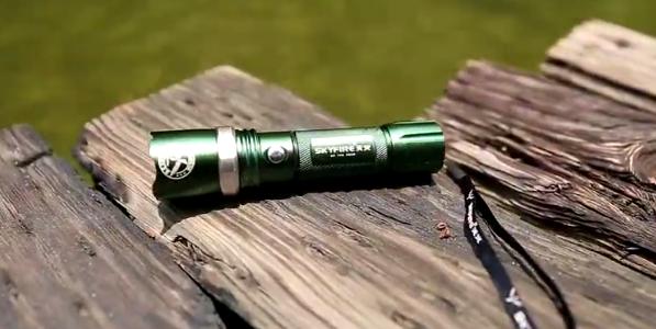 天火手电筒充电,天火强光充电超亮手电筒